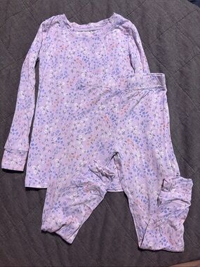 Early Grey Floral Long-Sleeve Pajama Set